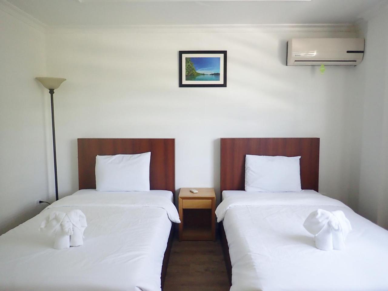Blue Ocean View Hotel Koror Exterior foto